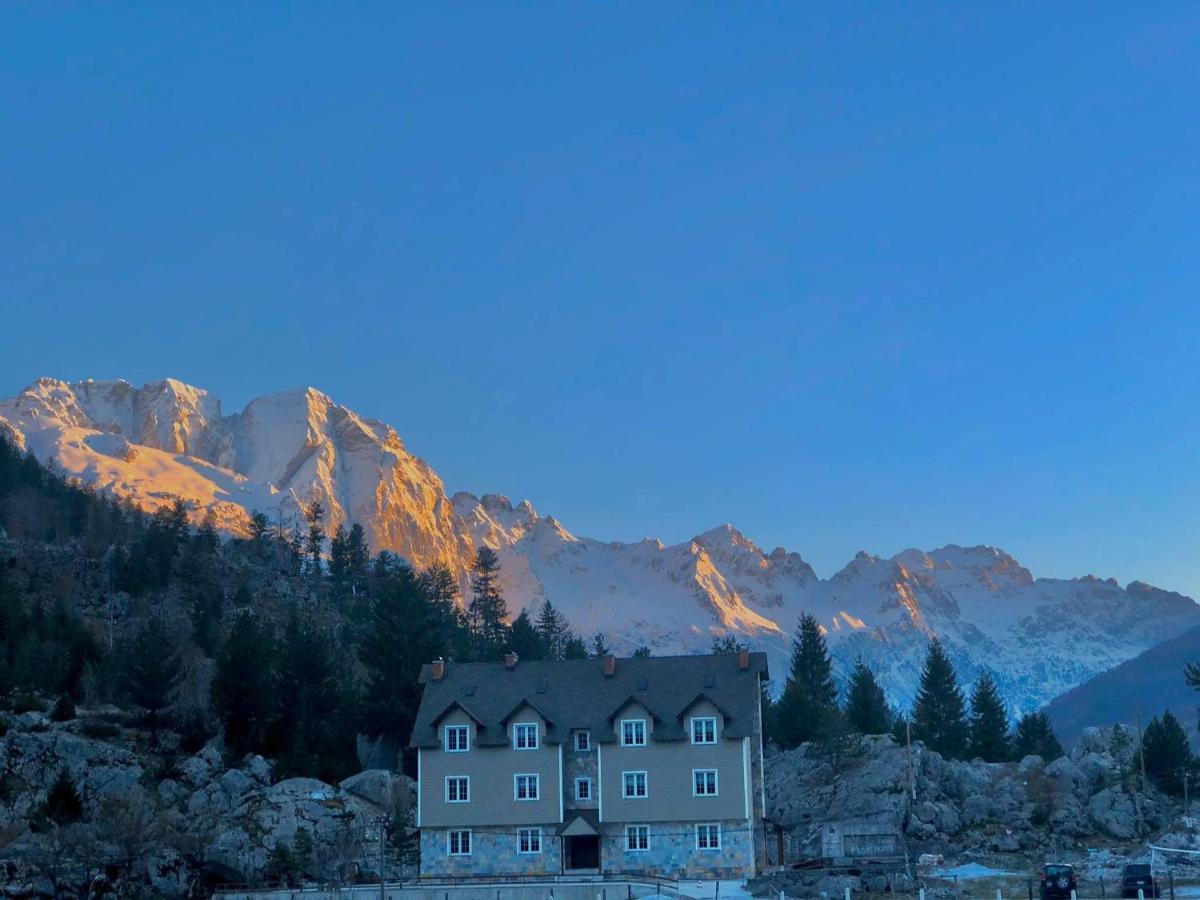 Bujtina Valbone Hotel Luaran gambar