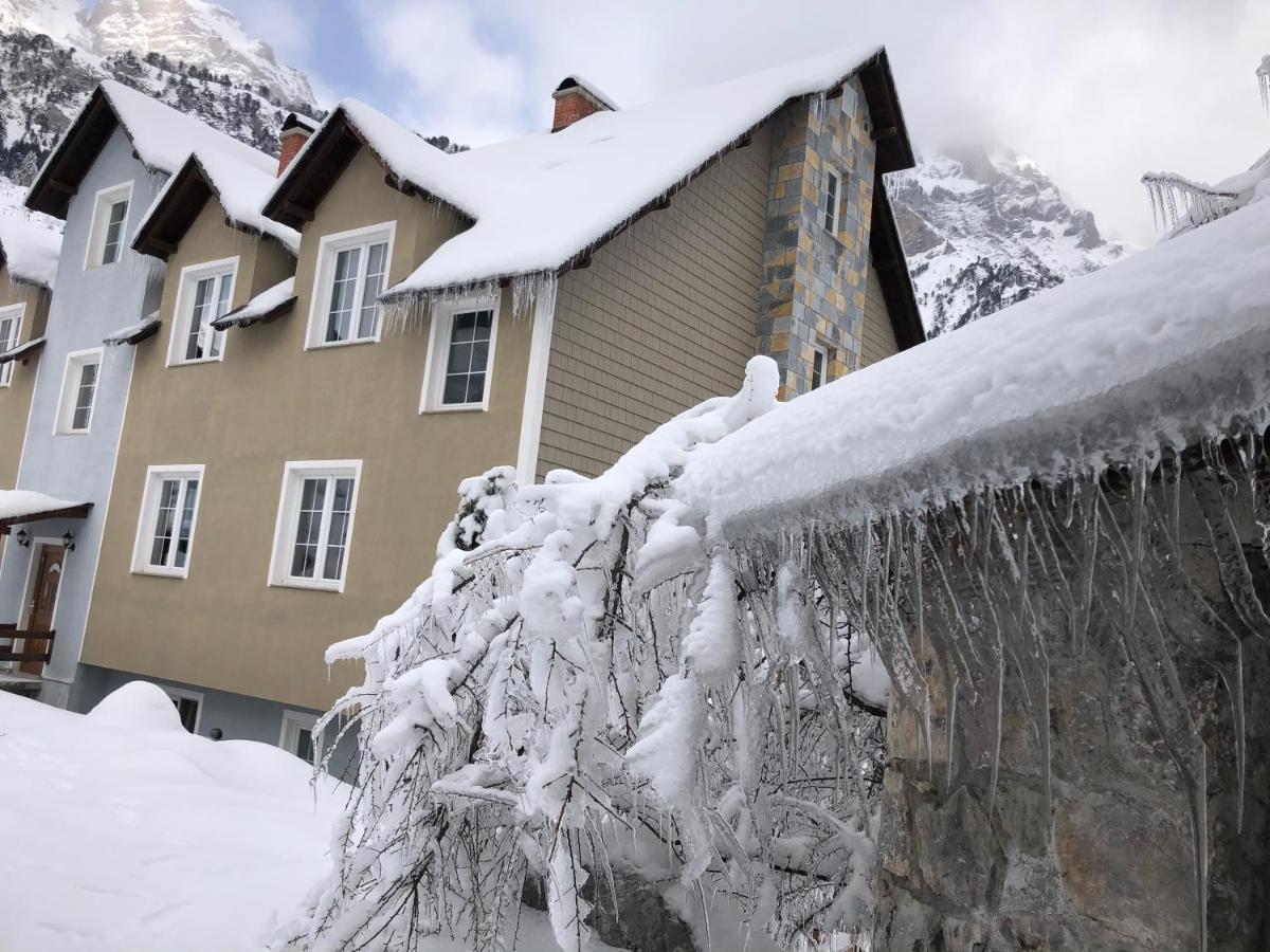 Bujtina Valbone Hotel Luaran gambar